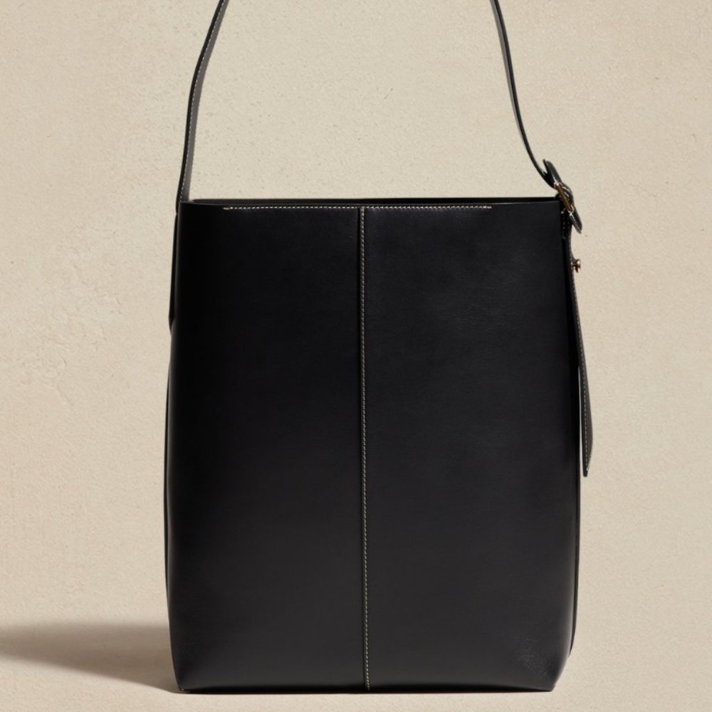 Banana Republic Oversized Vida Bag in black - Picture 1 of 5
